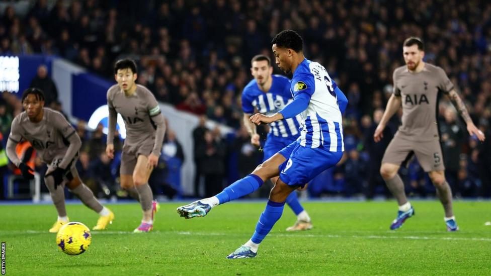 Pedro's penalties secure victory for Brighton