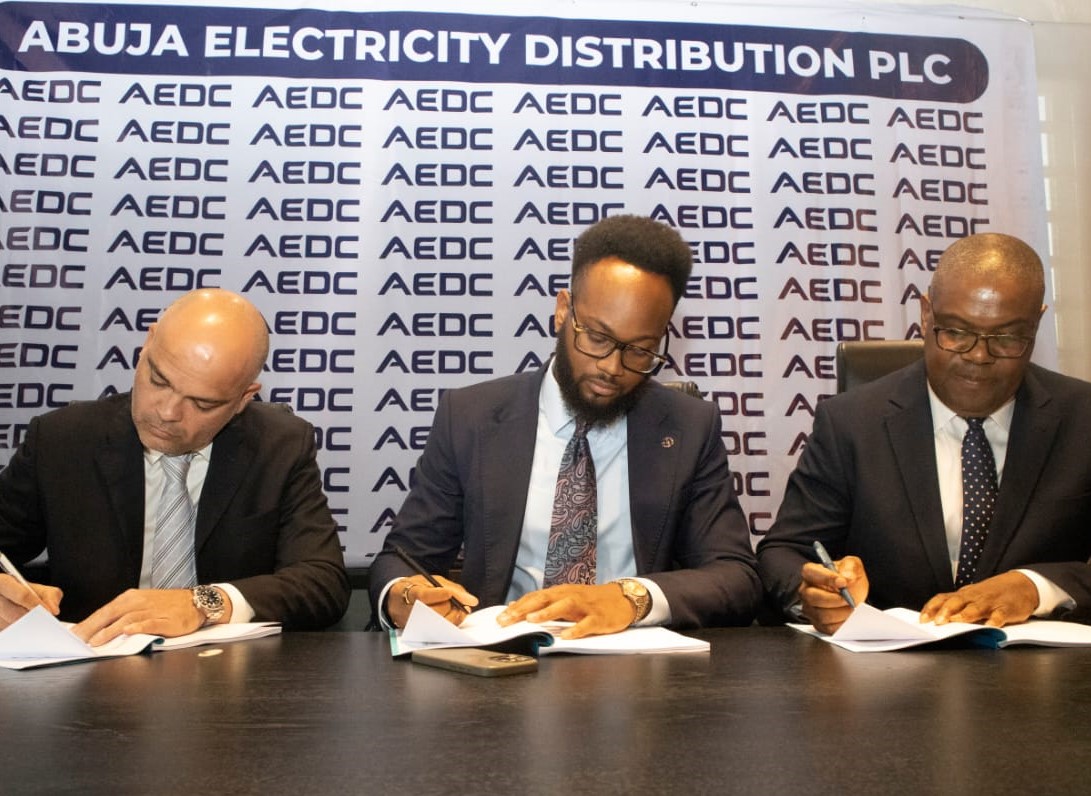AEDC and Wood Factory sign a tripartite agreement