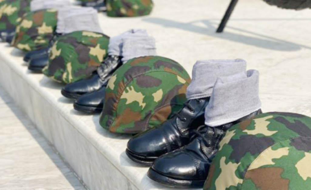 Kits-belonging-to-fallen-soldiers