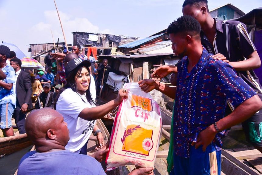 Betta Edu during her visit to Makoko Community