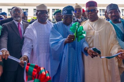 Gbajabiamila, Opeyemi, Tinubu, Akpabio and Abbas at the inauguration of the National Assembly library