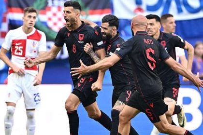 Albania equalise in injury time against Croatia