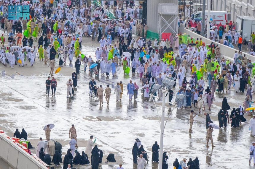 Pilgrims in Mina