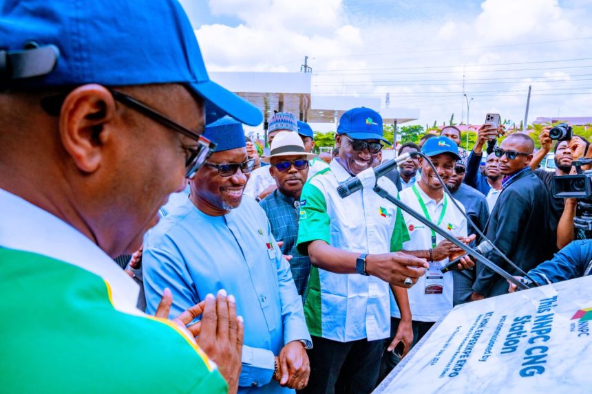 Ekperikpe Ekpo, Kyari and others at the inauguration of CNG stations