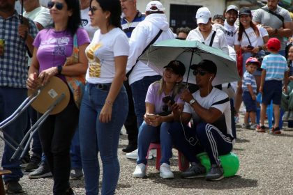 Venezuelans casting their votes