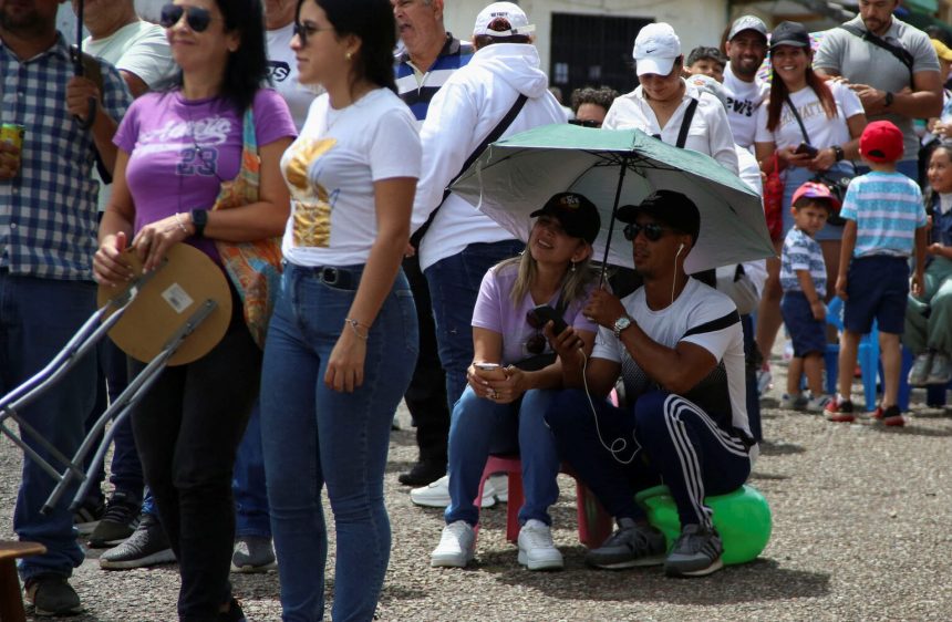 Venezuelans casting their votes