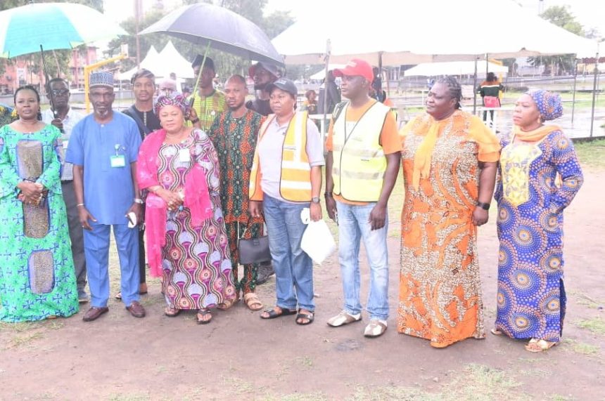 Officials at the Yabatech Lagos' Ounje Eko Food Discount Market in Yabatech