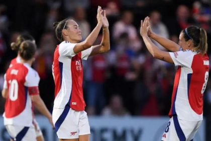 Caitlin Foord (left) and Mariona Caldentey (right) celebrate win against Rangers