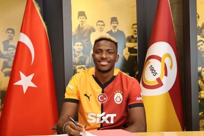 Victor Osimhen signs for Galatasary