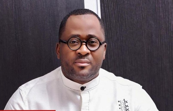 Desmond Elliot