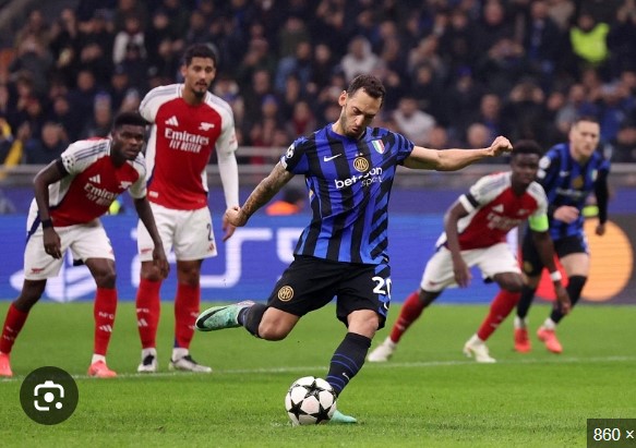 Inter Milan inflict first Champions League defeat on Arsenal