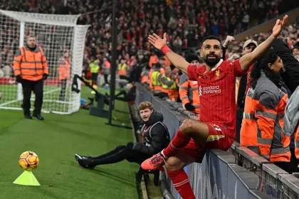 Mohammed Salah celebrate scoring a goal against Villa